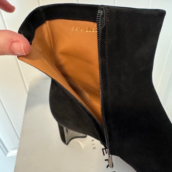 Robert Clergerie “secret” Black Suede Ankle Boots - Picture 6 of 12